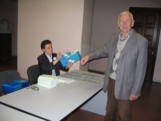 Участники конференции: A.Borovkov.