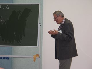 Участники конференции: I.Ibragimov.